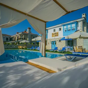 Konukevi La Mira, Alaçatı