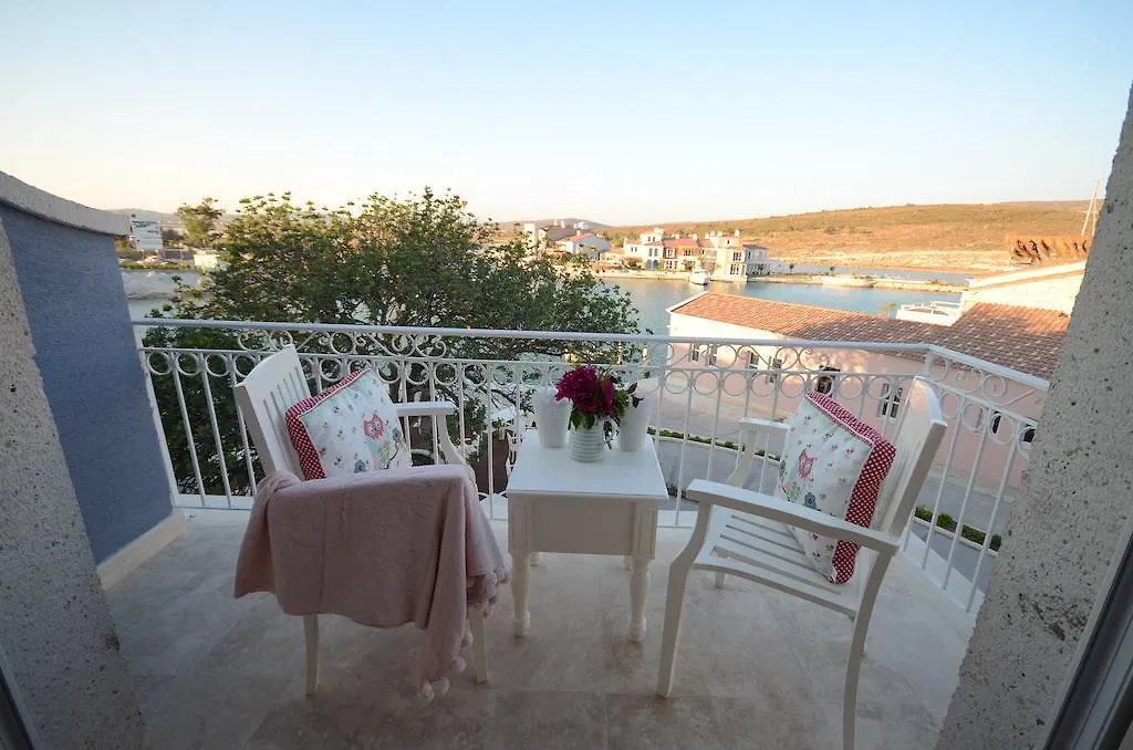 Port Villa Deniz Alaçatı 5*,